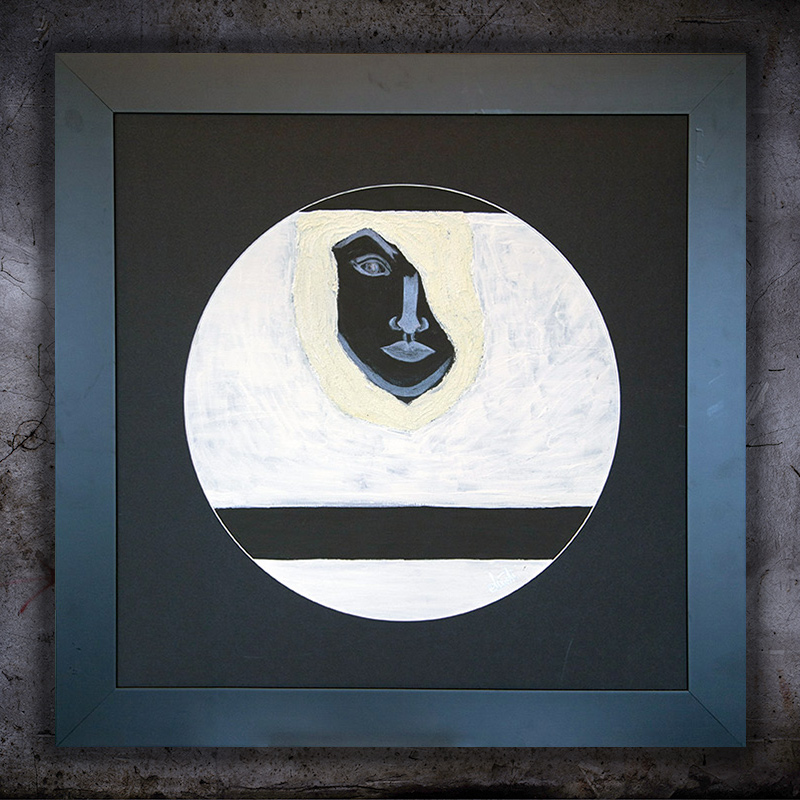 Donna con Velo bianco 